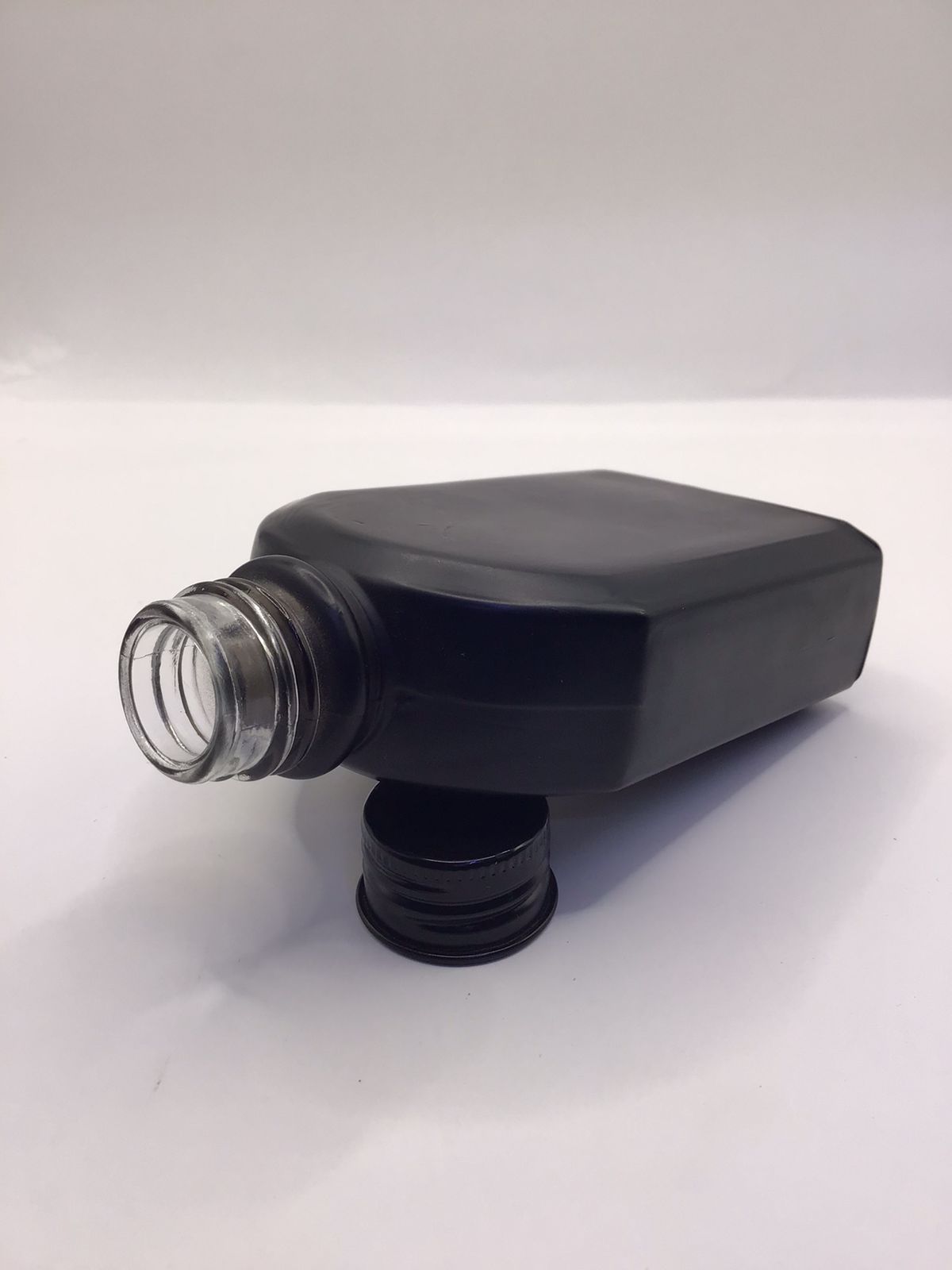 Matte Black Flat Glass Bottle with Glossy Black Cap