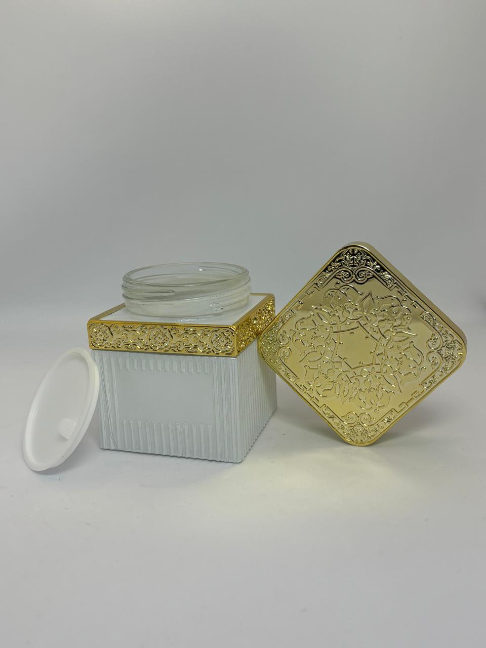 Pearl Bakhoor Jar – White & Gold Embossed Luxury Incense Container