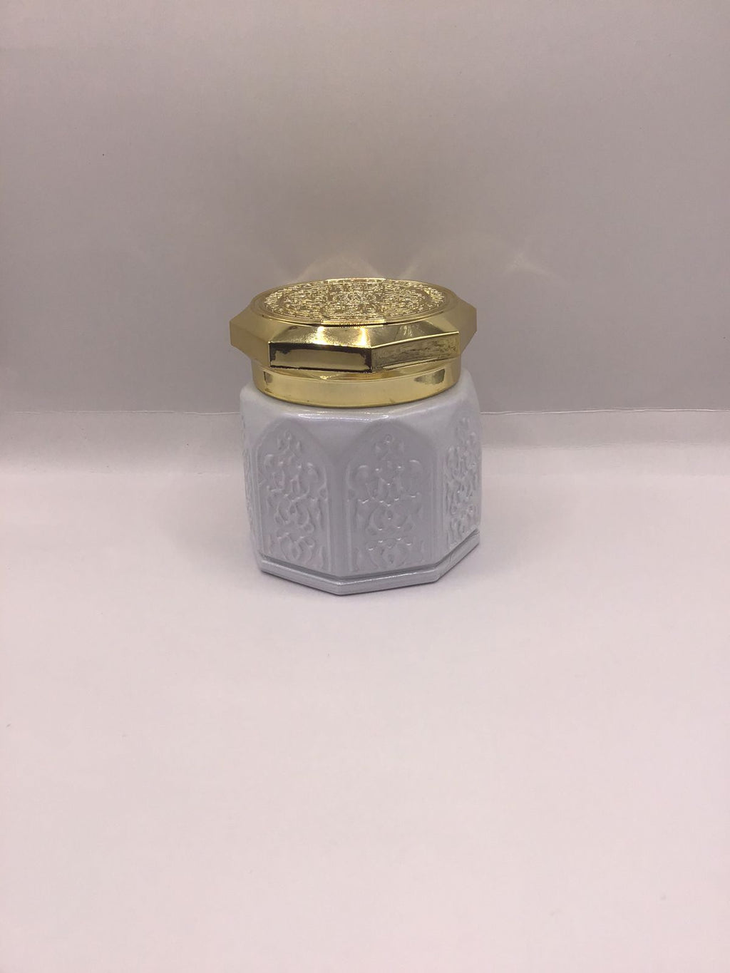 Luxury Hexagonal Bakhoor Jar – White & Gold